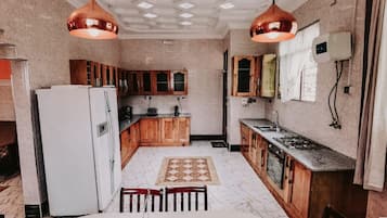 Cottage dành cho gia đình | Bếp riêng | Lò vi sóng, lò nướng, nồi cơm