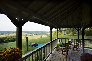Property grounds - Dream Cabin with Spectacular Views  (Paoli)
