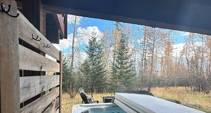 Incredible views, ski in ski out, sleeps 16, hot tub and fire pit!