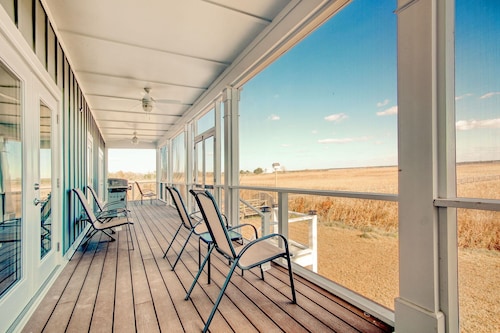 Winyah Bay House! 4 Bedroom/3.5 Bath Home with Magnificent Views