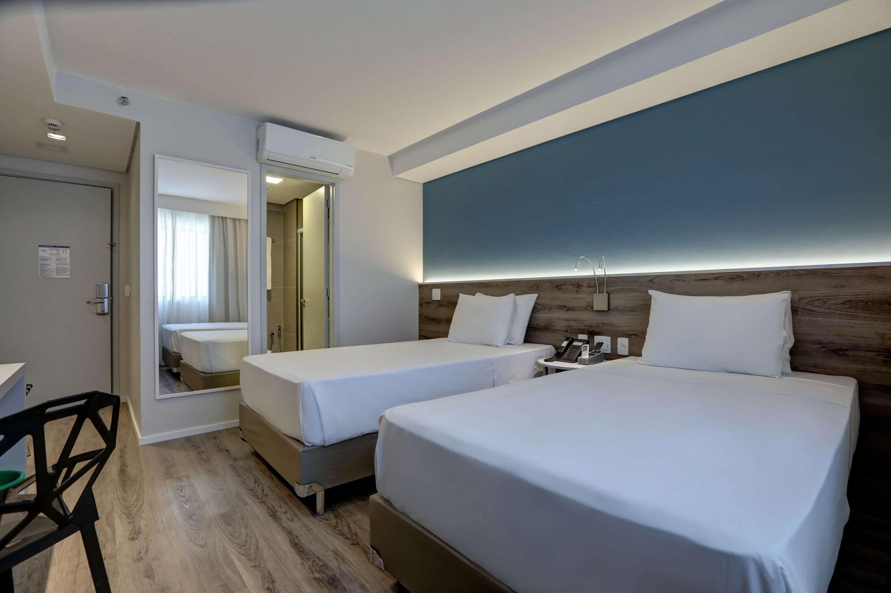 1 bedroom, minibar, in-room safe, desk