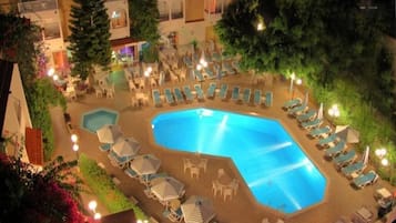 Piscina all'aperto