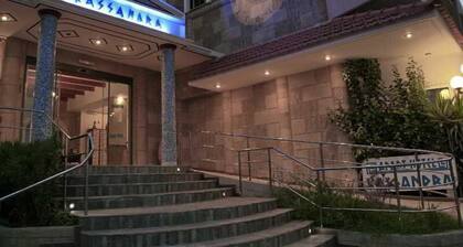 Kassandra Apartments