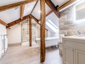 Towels - 2 bedroom accommodation in Gunnerside, near Richmond (Gunnerside, near Richmond)