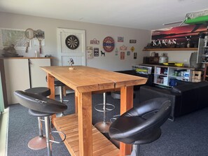 Dining - West Coast Paradise - Pet Friendly - Starlink (Kakapotahi)