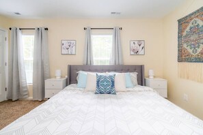 4 bedrooms, desk, iron/ironing board, WiFi