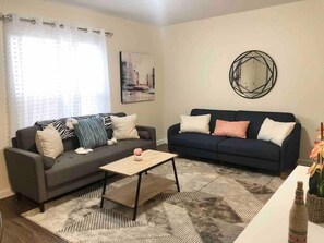 テレビ、Netflix、ストリーミングサービス