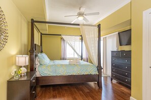 3 habitaciones, escritorio, tabla de planchar con plancha y wifi gratis 