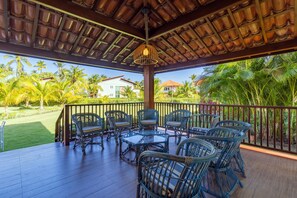 Nhà Exclusive | Lanai