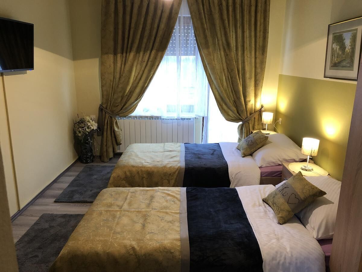 1 間睡房、書桌、熨斗/熨衫板、Wi-Fi