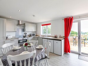 Dishwasher, high chair