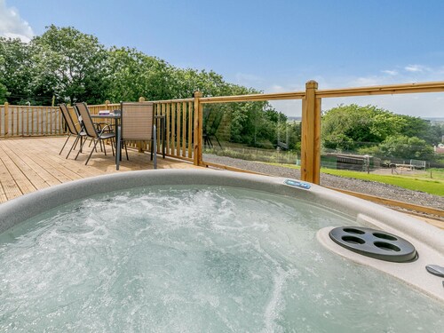 2 bedroom accommodation in Hemswell, near Market Rasen