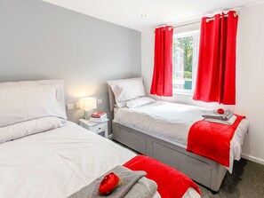 2 bedrooms, free WiFi, bed sheets