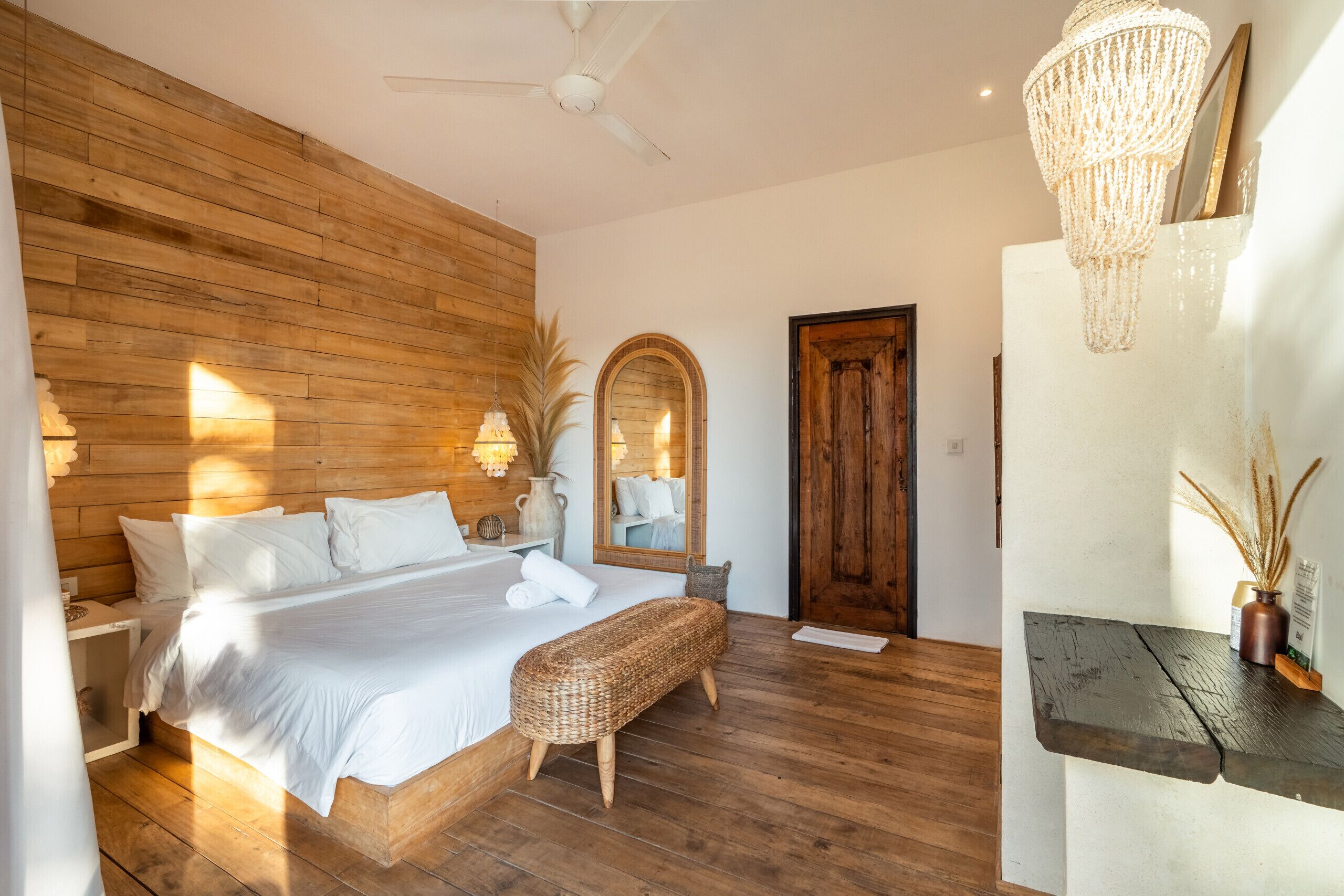 3 slaapkamers, een kluis op de kamer, gratis wifi, beddengoed