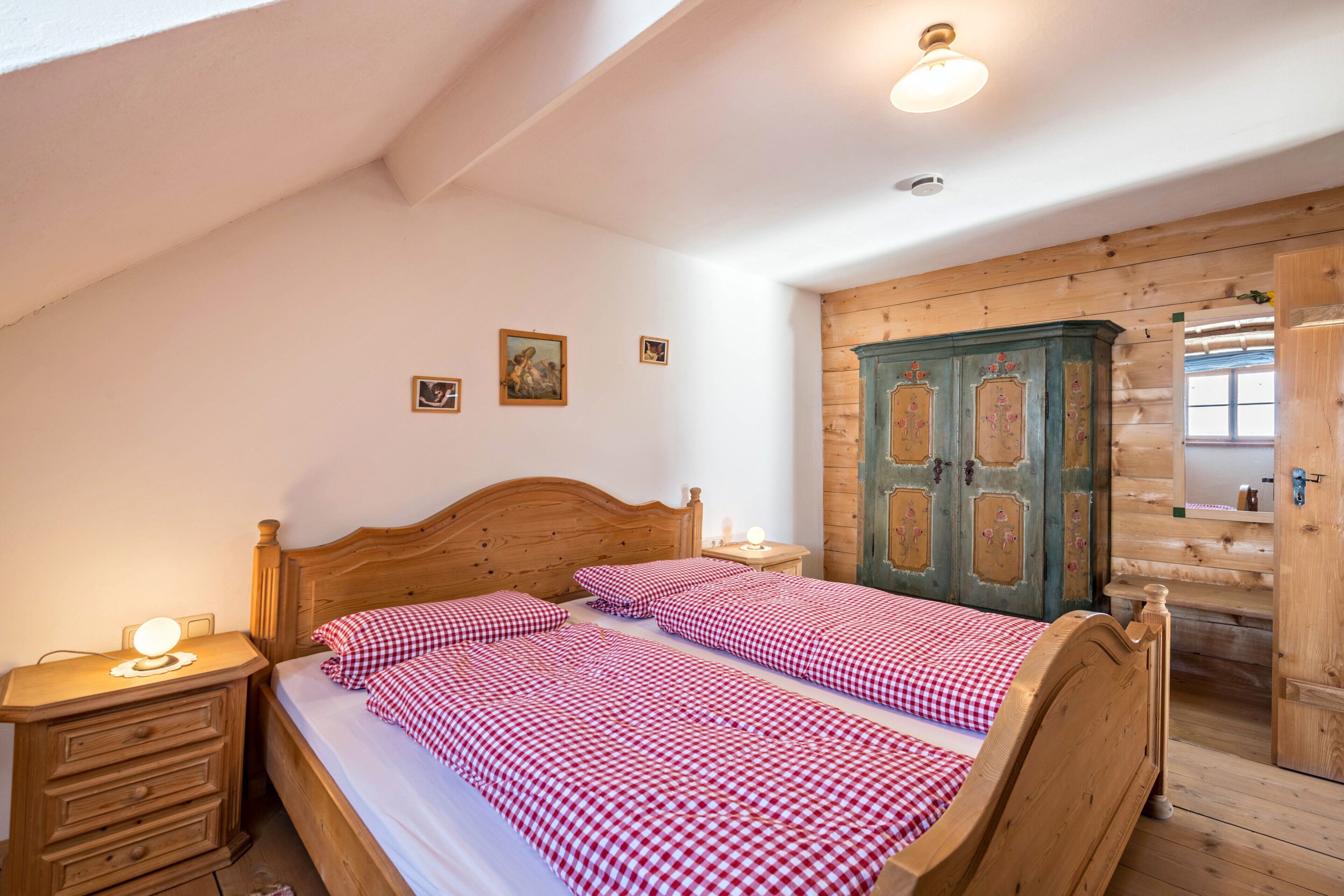 1 chambre, Wi-Fi gratuit, draps fournis