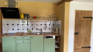 冰箱、烤箱、炉灶、洗碗机