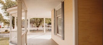 Lovely Victorian Mansion Centrally Located