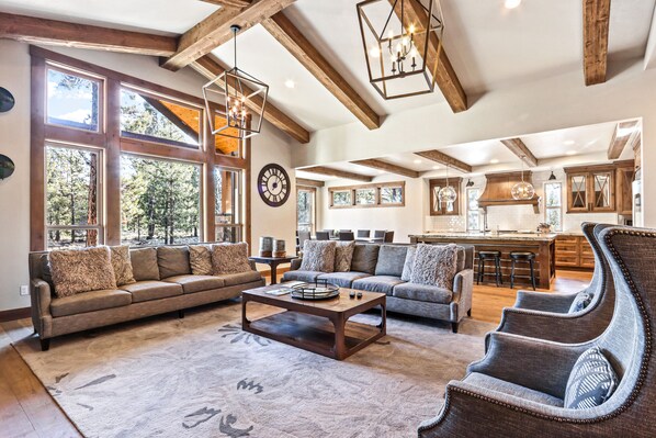 TV, fireplace, video games, DVD player - Luxurious home with private hot tub, game room firepit, pool & tennis court (Sunriver)