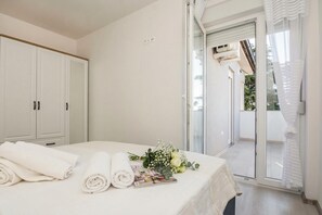 Standard Apartment, Multiple Bedrooms (Pool Apartment Bakija 2) - Pool Apartment Bakija 2 (Pakostane)