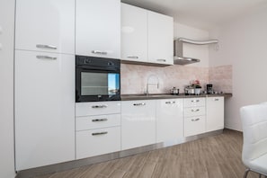 Standard Apartment, 2 Bedrooms, Balcony (Pool Apartment Bakija 2) | Private kitchen