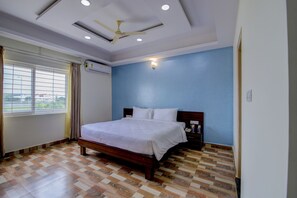 View from room - Hotel Royal Suites (Kolar)