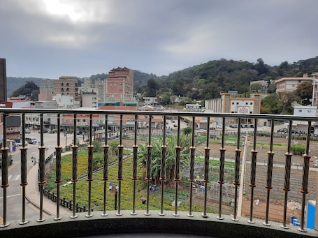 Panoramic Quadruple Room | Terrace/patio