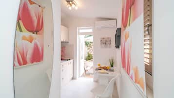 Apartamento (One Bedroom Apartment) | Parte interna