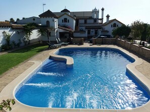 Pool - Holiday Home ‘La Cazuela’ with Mountain View, Pool, Garden & Terraces (Arcos de la Frontera)