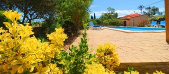 Finca "Can Cova" with Private Pool and Wi-Fi