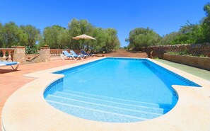 Pool - Tranquil Country Home Can Guillem with Pool, Terrace, Wi-Fi & Air Conditioning (Campos)