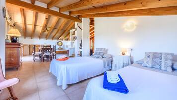 3 Schlafzimmer, Bügeleisen/Bügelbrett, kostenloses WLAN, Bettwäsche