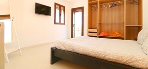 3 habitaciones, tabla de planchar con plancha y wifi gratis