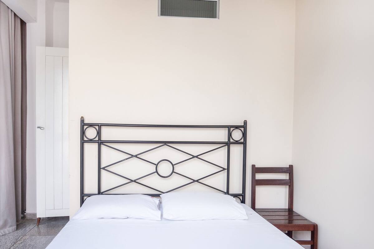 Vierbettzimmer (1 Double bed + 2 Single bed)