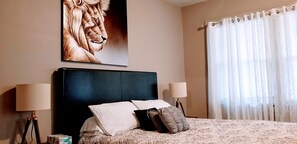 1 habitación, tabla de planchar con plancha, wifi y ropa de cama