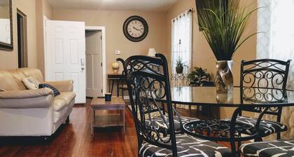 *The Magnificent Lion King*1BDRM Free Parking