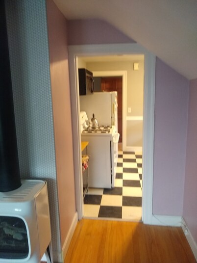 Loft apartment near Merriam Hospital