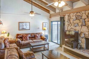 Condo, Multiple Beds (Fireside at The Village #315) | Living room