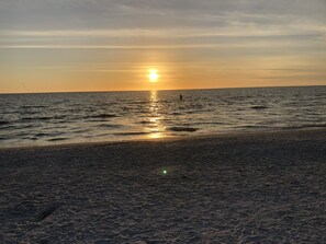 In StrandnÀhe