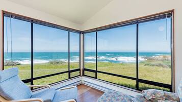 Hus - flera sängar - eldstad - havsutsikt (Haltwhistle West) | Utsikt från rummet