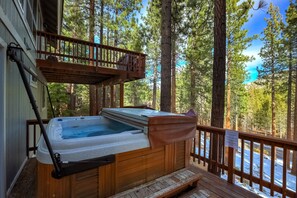 Terrace/patio - Nestled Pines Retreat Hot Tub, Pool Tahoe, Foosball, +more! (South Lake Tahoe)