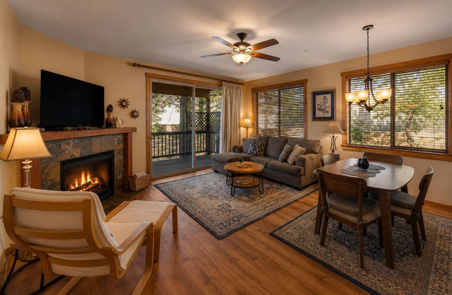 Condo, Multiple Beds, Patio, Mountain View (Alpine Way) | Living area