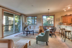 Condo, Multiple Beds, Patio, Mountain View (Alpine Way) | Living area | 42-inch flat-screen TV with digital channels, fireplace