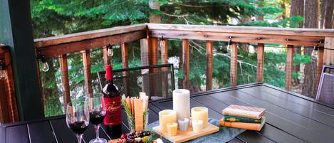 House, Multiple Beds, Balcony, Mountain View (Cherry Hills Cabin) | Outdoor dining
