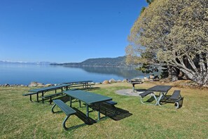 Outdoor dining - Incline Village Manor Near Beach & More! (Incline Village)