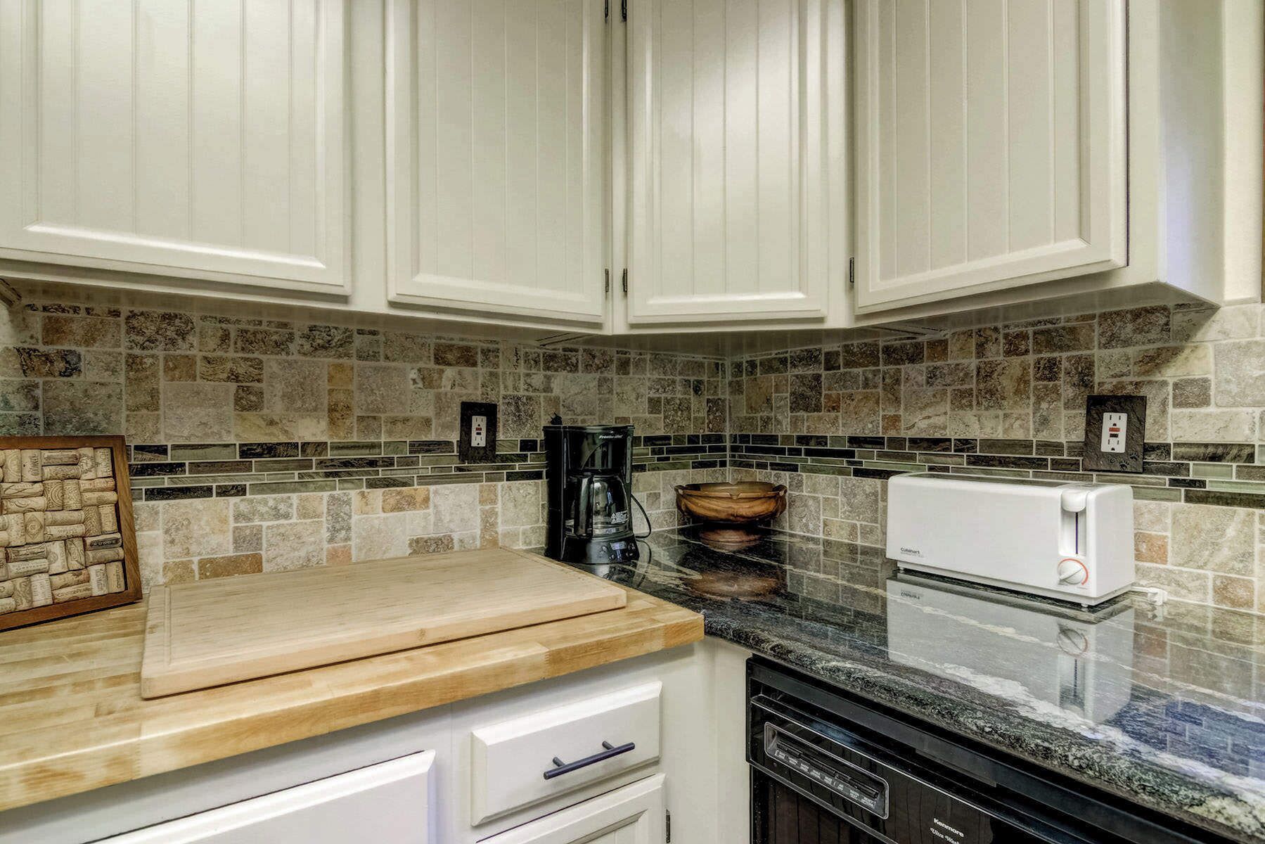 House, Berbilang Katil, Balcony, Mountain View (Bear Haus) | Dapur peribadi | Peti sejuk/penyejuk beku saiz penuh, ketuhar gelombang mikro, ketuhar 