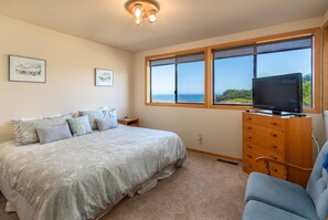 บ้านพัก, หลายเตียง, อ่างน้ำร้อน, วิวทะเล | 3 ห้องนอน, Wi-Fi ฟรี, ผ้าปูที่นอน