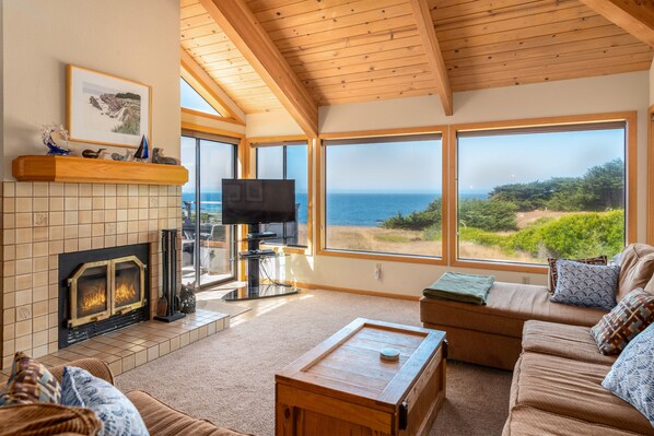 House, Multiple Beds, Hot Tub, Ocean View | View from room