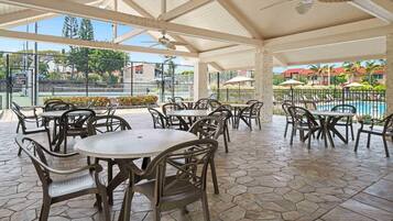 Condo, Multiple Beds (Surf & Racquet Club #3-201) | Property grounds