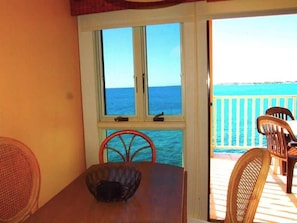 Condo, 1 Queen Bed with Sofa bed, Lanai, Ocean View (Sea Village #4210) | Dining