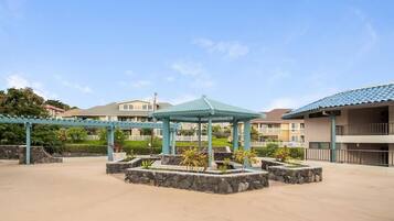 Condo, Multiple Beds (Kona Reef #A12) | Property grounds
